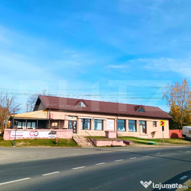 Spatiu comercial, 240 mp, zona cu vad Plopeni
