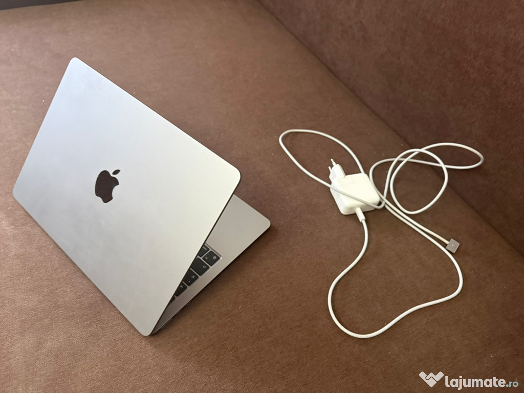 Laptop Apple MacBook Air 13" M2, 16GB RAM, 256GB