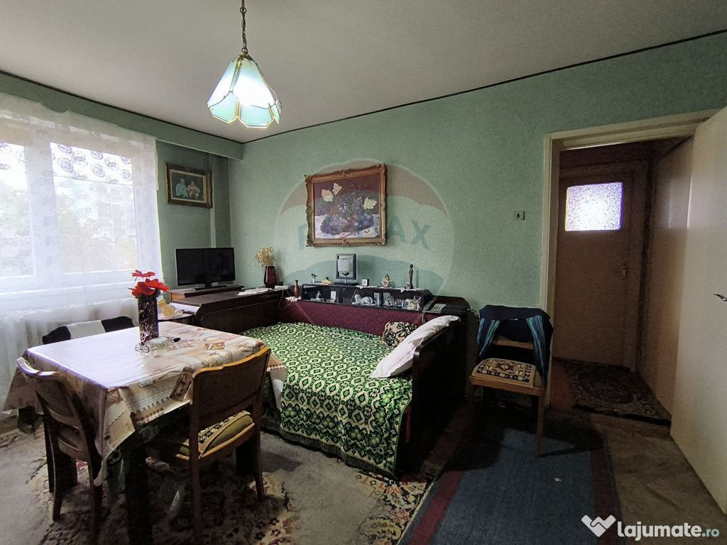 Apartament 2 camere de vanzare