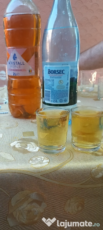 Vând vin nobil din aromată