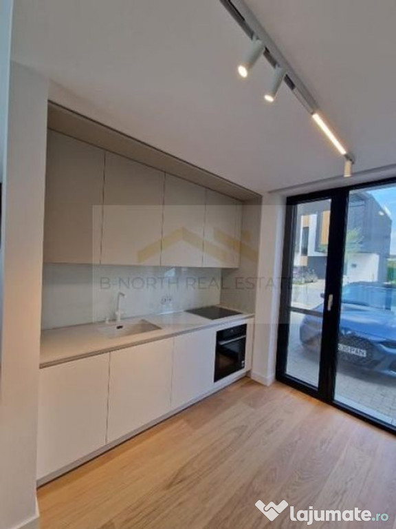 Vila modernă 4 camere , la prima închiriere, în inima ...