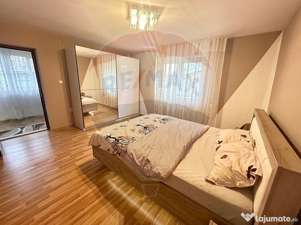 Casă de vanzare cu teren 680mp in Salonta