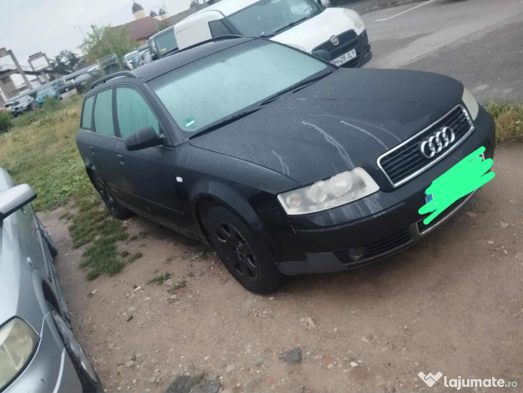 Vând Audi A4 B6 În stare bună