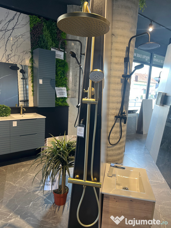 Vindem coloane de duș