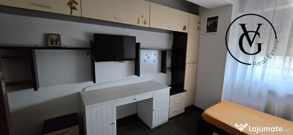 Apartament 3 camere | Academia Navala | Luminos | Rulouri