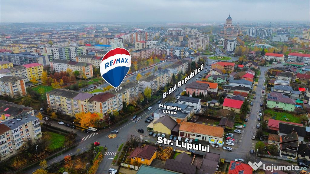 Republicii, apartament cu 4 camere de vanzare!