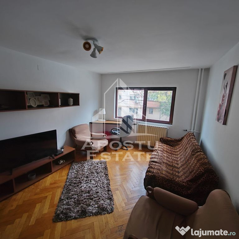 Apartament 2 camere, decomandat, centrala proprie, zona M...