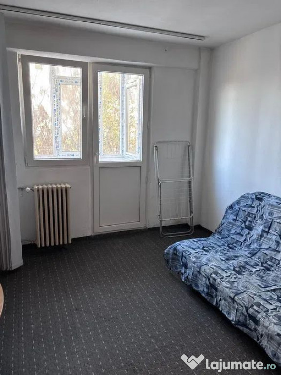 2 camere Straja/Resita