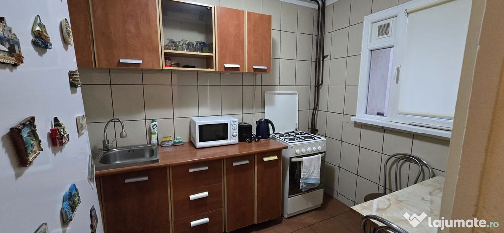 APARTAMENT 3 CAMERE, OBREGIA/NITU VASILE, P-TA SUDULUI