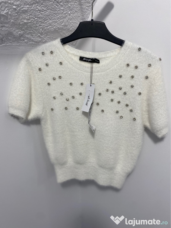 Bluză cu mânecă scurtă elegantă