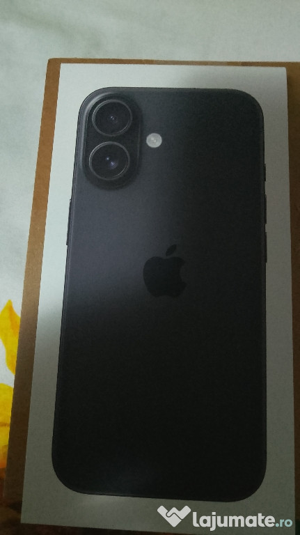 Vând iPhone nou sigilat 16 5 G black