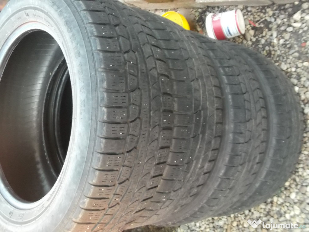 Anvelope nokian 235/60/18 flolosite 2 ierni 2016 si 2017 , tinute in g
