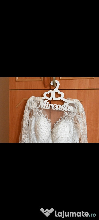 Vând rochie de mireasa curtata profesional