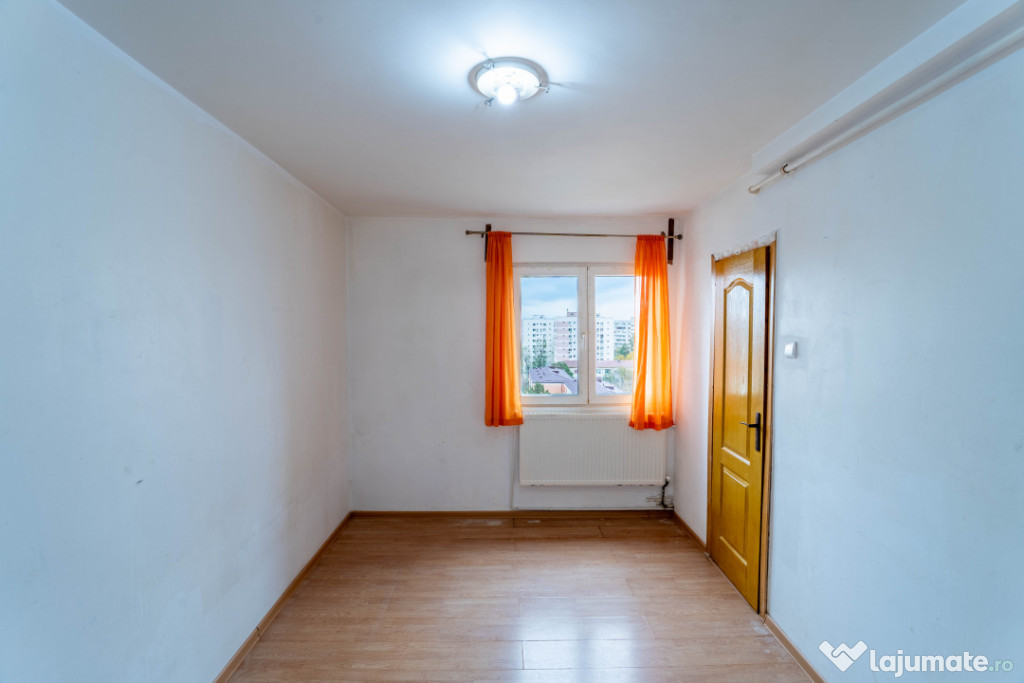 Garsoniera pentru buget mic, Titan Postavarul