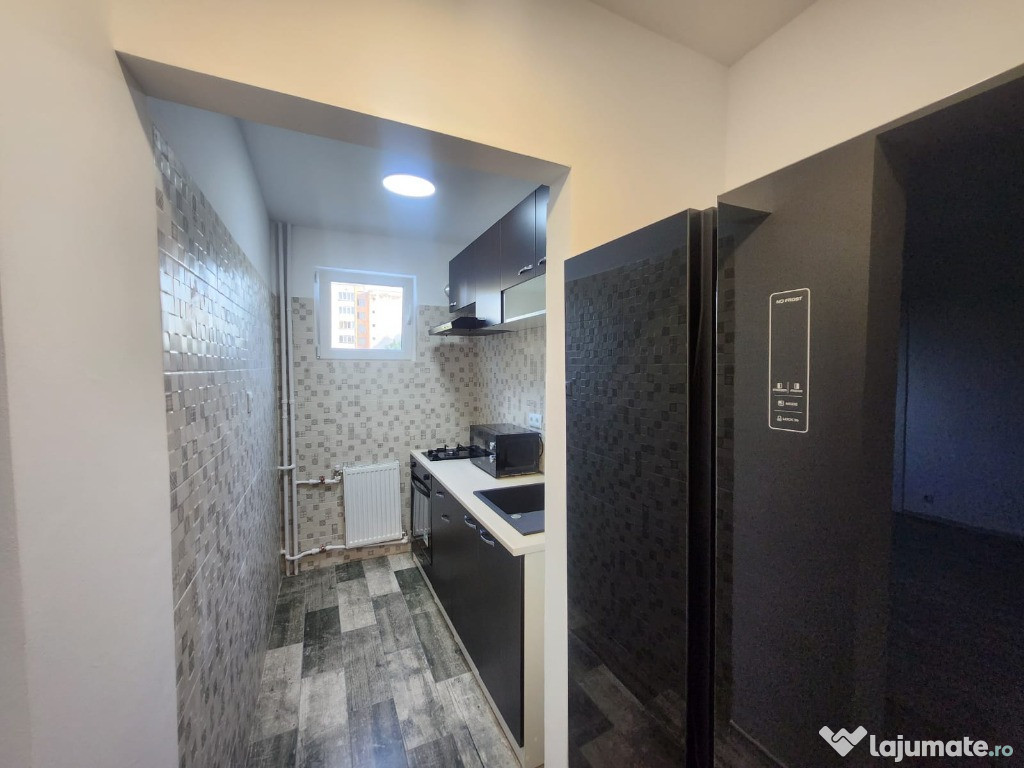 Proprietar apartament 2 cam superb renovat 07/2025 tot nou Dr.Taberei
