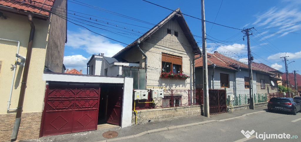 De vanzare Imobil P+1 în zona Lupeni si cu varianta preluare chiriasi