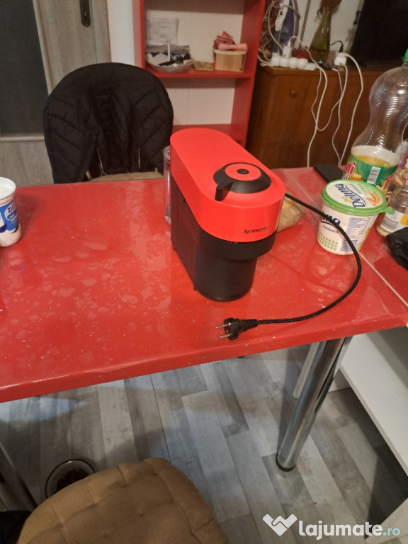 Vind aparat de cafea nou.