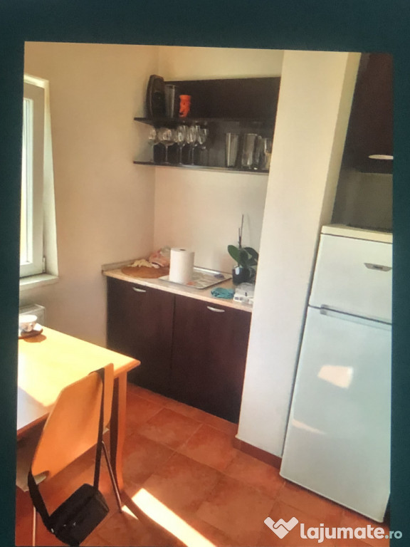 Obor langa metrou bloc reabilitat