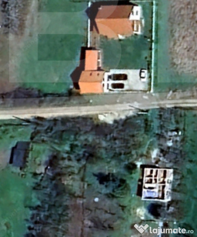 Teren intravilan de vanzare