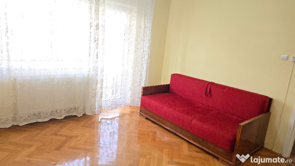 Vand sau inchiriez apartament 4 camere in Deva, Pieta Centrala, et. 3