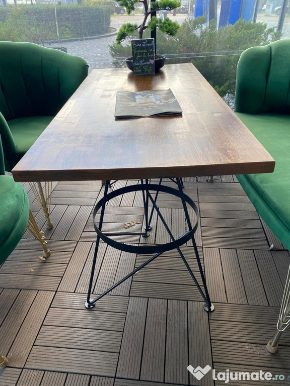 Masa cafea sau cafenea