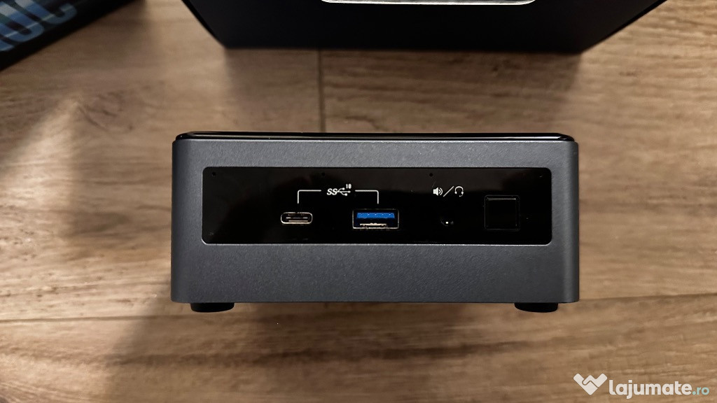 De vanzare miniPC intel NUC