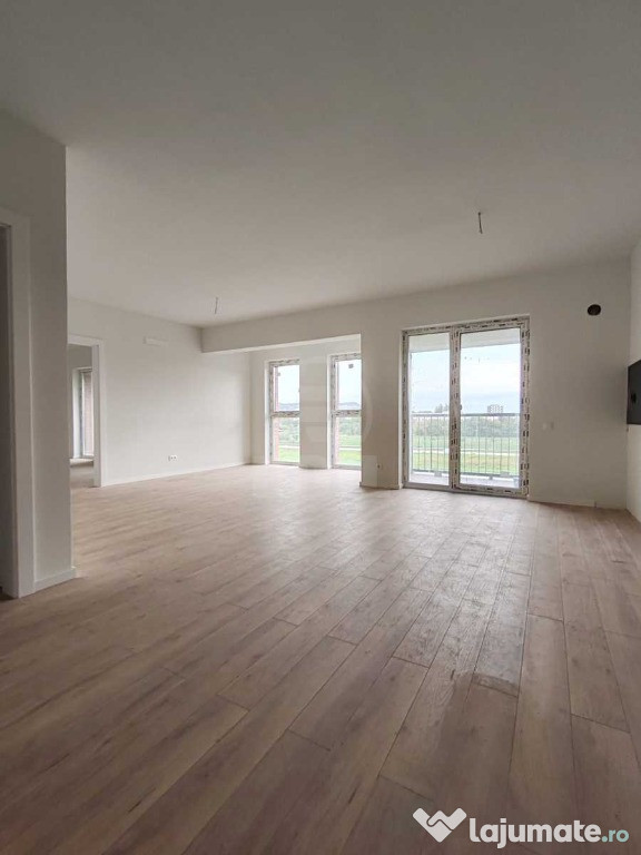 Oportunitate! Apartament 2 camere, finisat, parcare, zona Av. Iancu