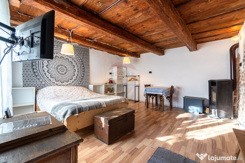 Casă cu 3 camere si teren generos de 1.519 mp în Prejme...