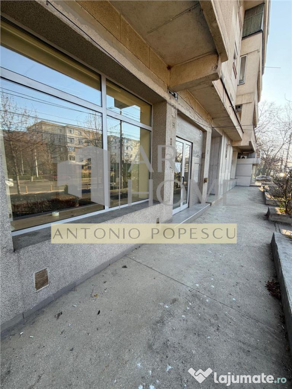 Spatiu comercial, parter de bloc, stradal, Ploiesti, Democra
