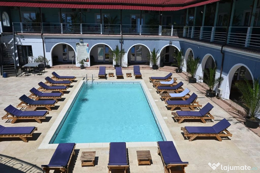 Hotel KM0 Costinesti + Restaurant + Bar + 6 spatii comerc...