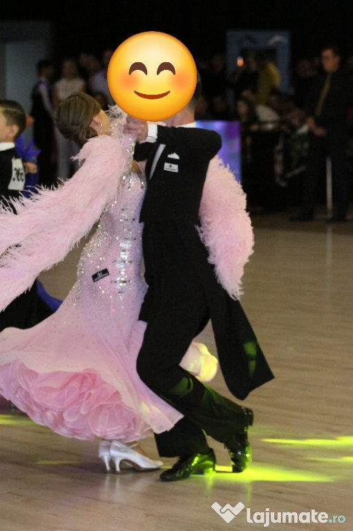 Costumații dans sportiv băieți 14-15 ani