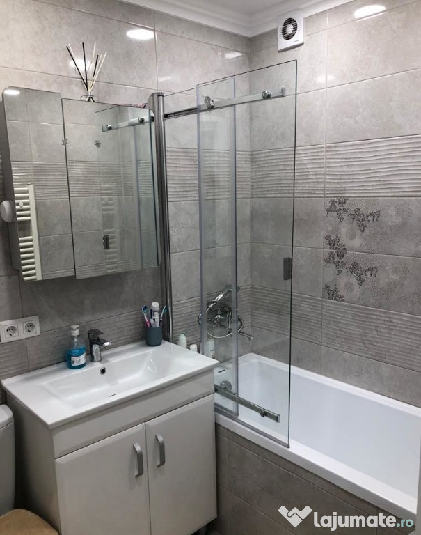 Garsoniera zona Obor