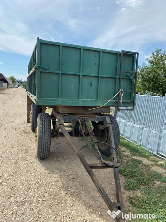 Vând remorcă Agricola