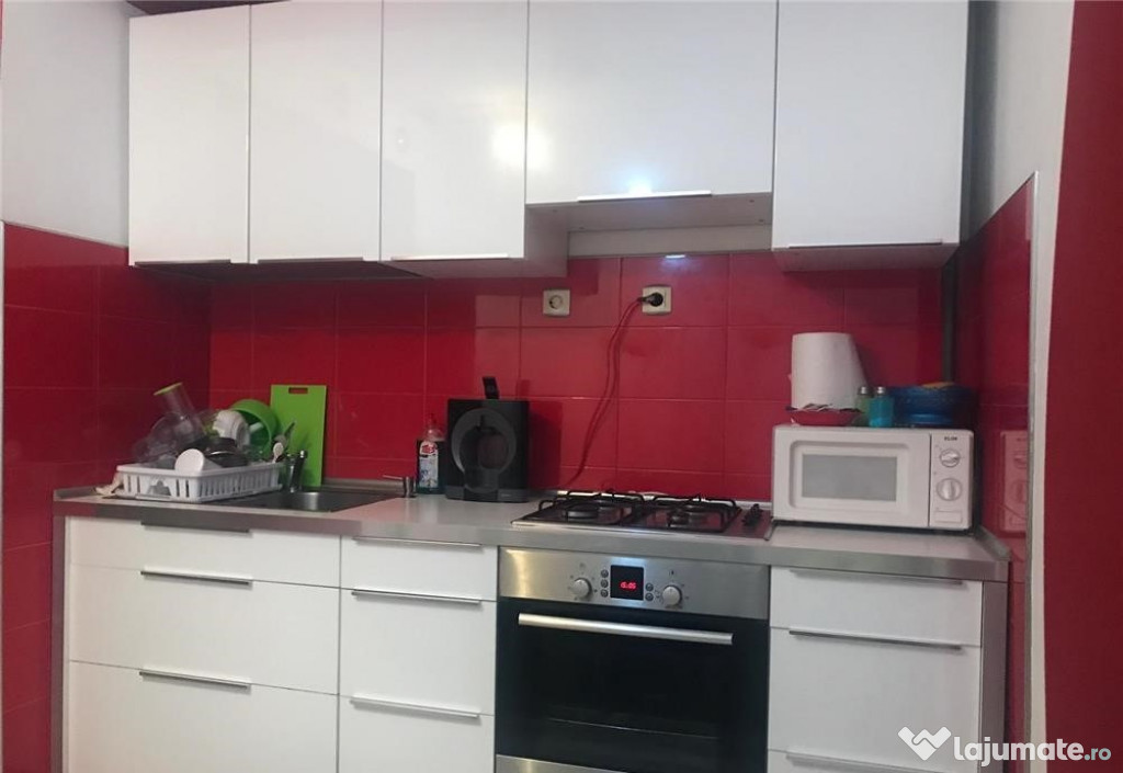 Garsoniera zona Nerva Traian