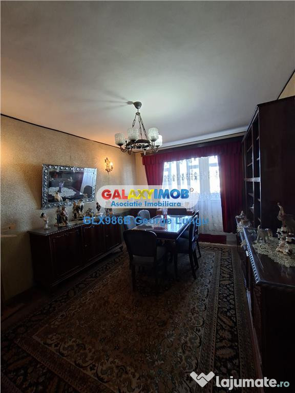 Apartament 3 camere decomandat Bld Timisoara Frigocom