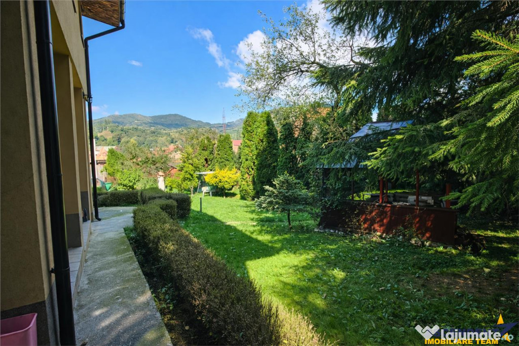 3D!Casa apreciabila,600mp teren,decor incantator, Rucar. Bra