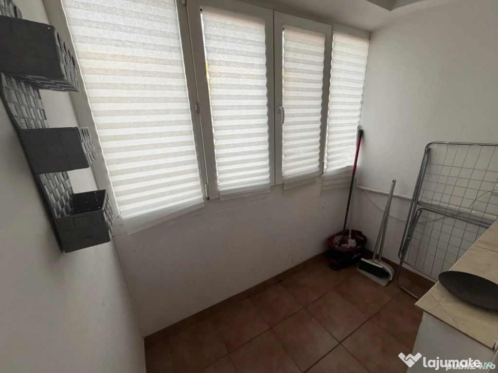 Dristor baba novac etaj 6