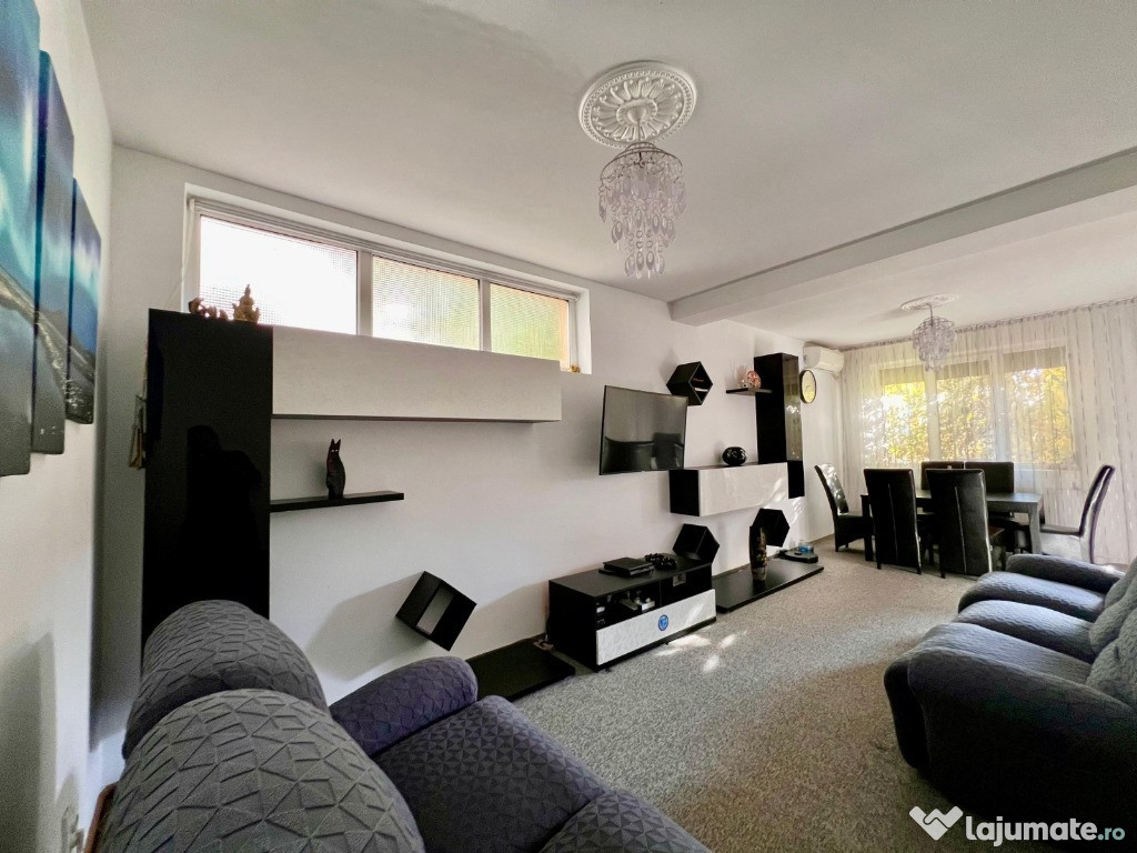 Proprietar, vila P+1+M, curte proprie, metrou Apărătorii Patriei