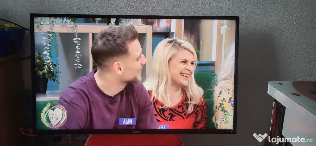 Vand Tv led Smart Horizon 108 cm full hd android pret 550 lei neg