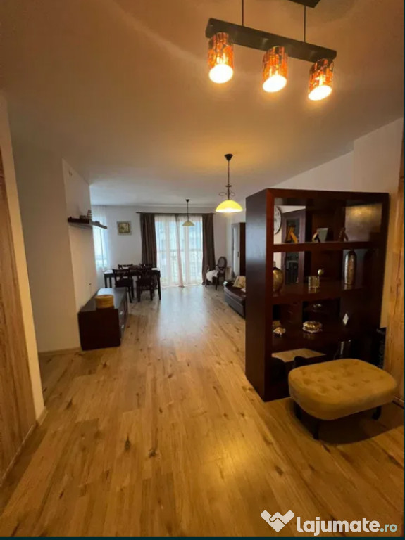 Apartament 3 camere, decomandat - zona Racadau