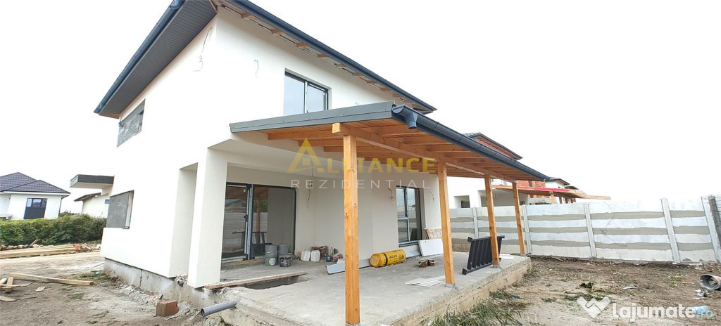 Casa individuala - 4 camere - - 2 bai - 125 mp utili