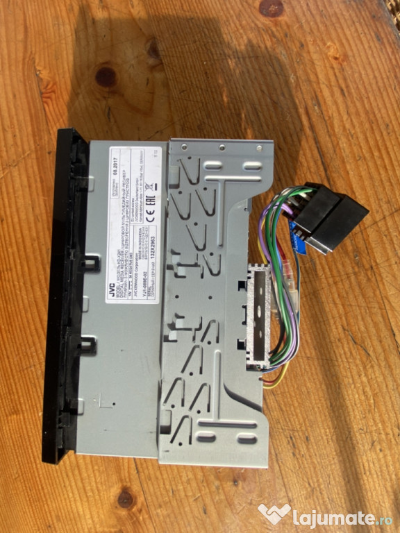 Player auto JVC KD-X241