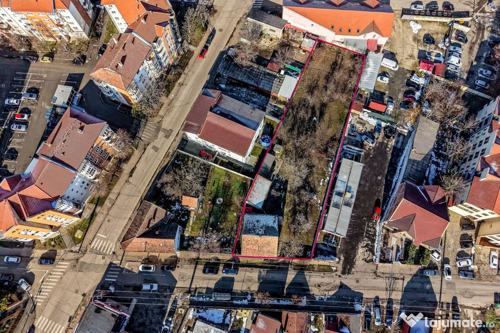 Teren intravilan de vânzare – Str. Pionierilor, Zona Alfa