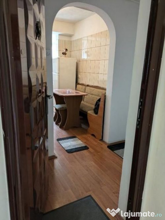 Apartament cam Tiglina 2,et 3