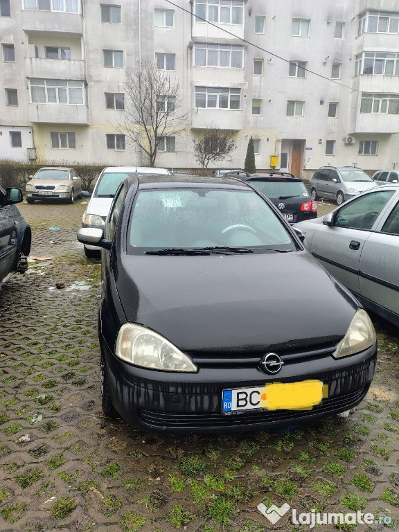 Opel Corsa 1.2 benzina - an 2003