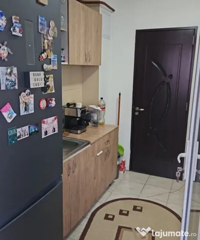 Apartament 2 camere,zona Rovine