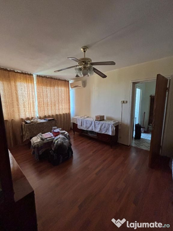 Apartament 3 camere /centrala proprie/Brancoveanu