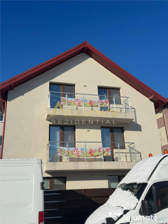 Casa individuala 7 camere cu 3 bai langa metrou