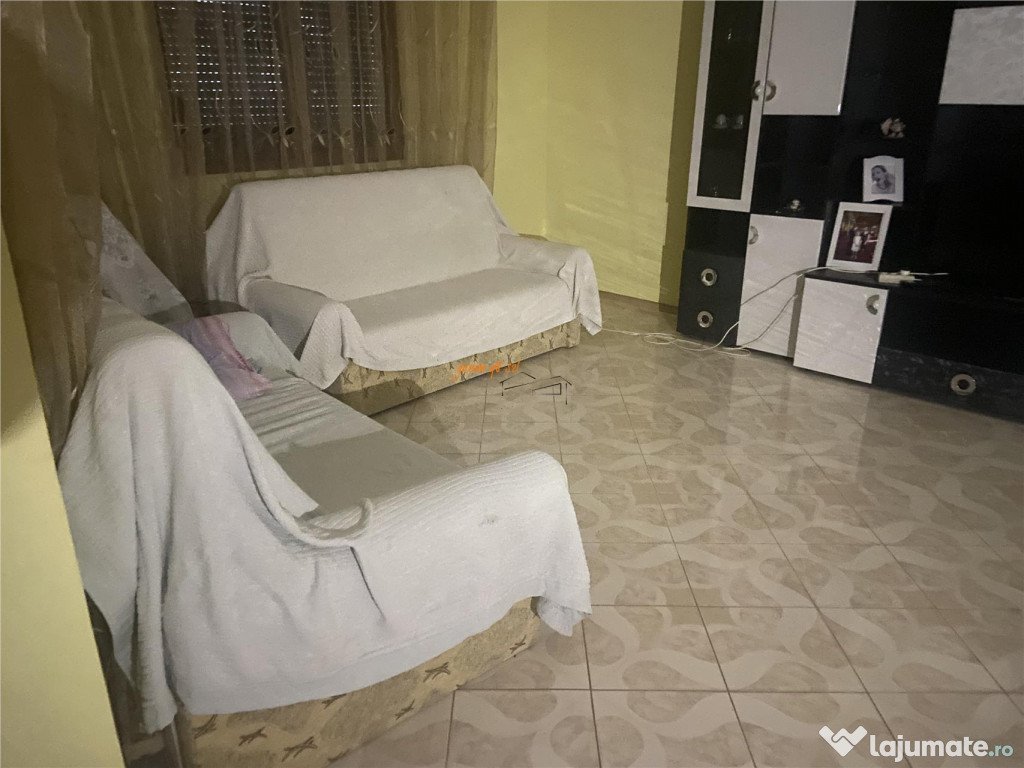 Casa de in Campineanca, suprafata construita 509 mp , parte