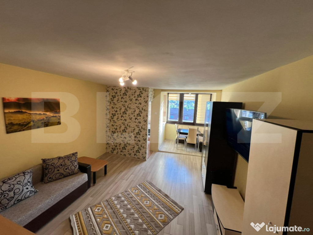 Garsoniera cocheta 32 mp, etaj 9/9, mobilata si utilata, Nou